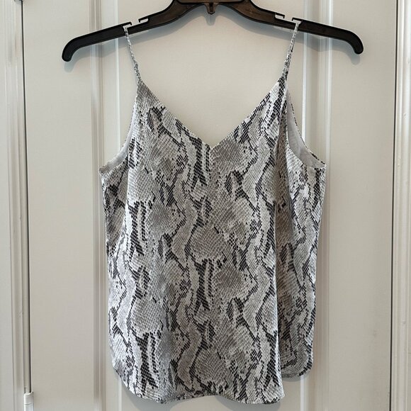 Express XS Snake Print Sleeveless V-Neck Cami Top Womens 100% Polyester White & - Picture 1 of 7